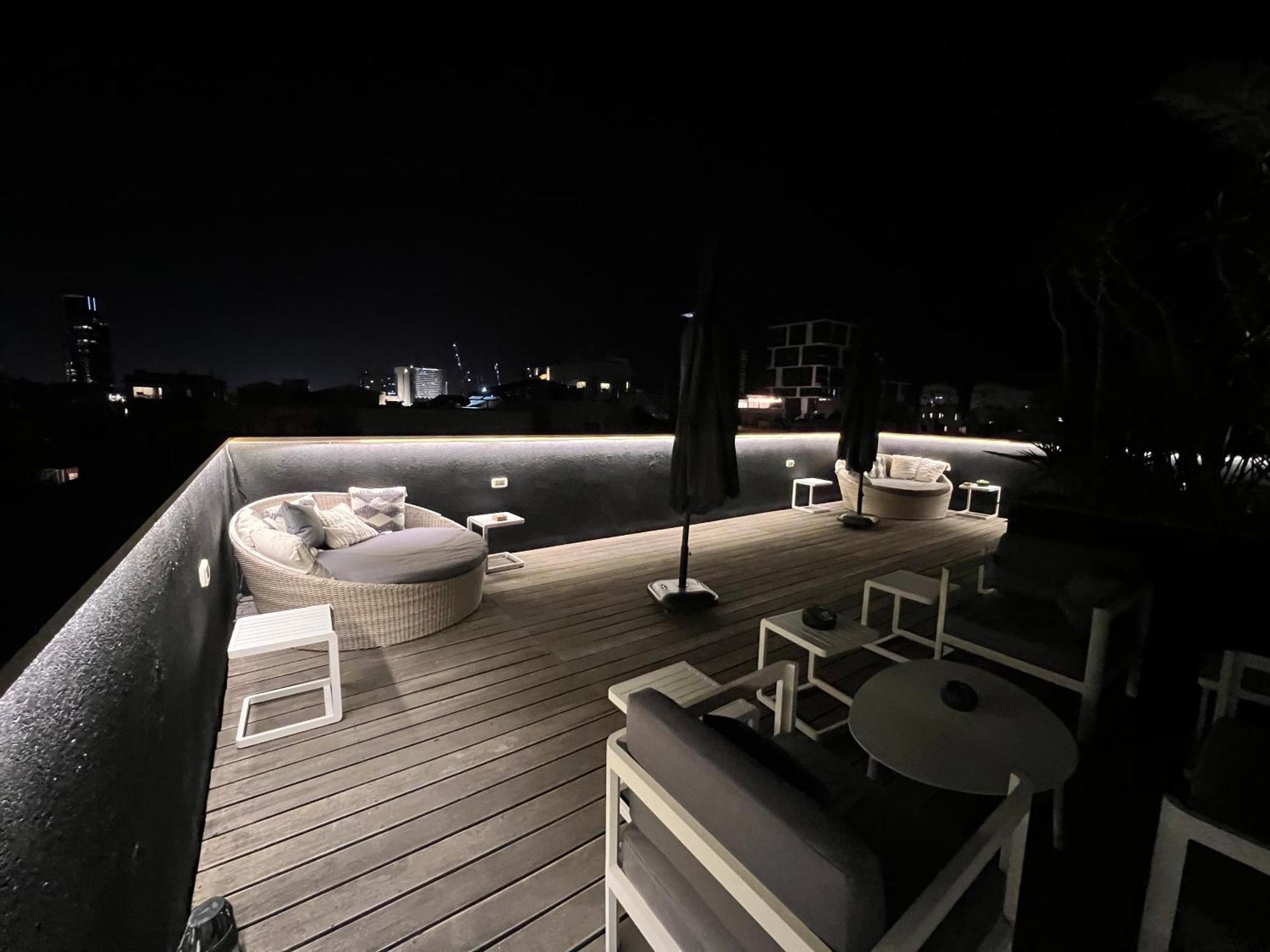 Beer Garden Hotel テル・アビブ エクステリア 写真
