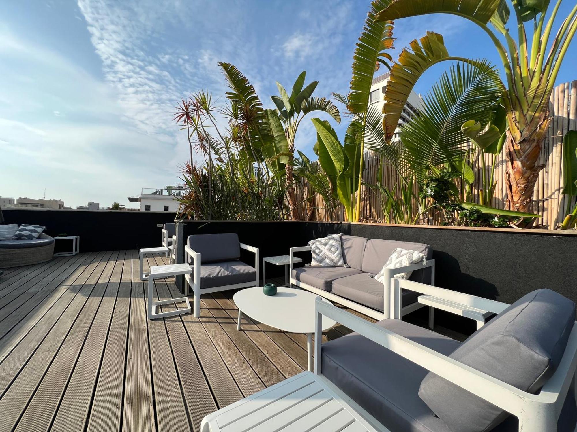 Beer Garden Hotel テル・アビブ エクステリア 写真